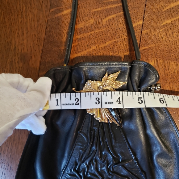 Italian Artisan Leather Crossbody Purse - Picture 5 of 9